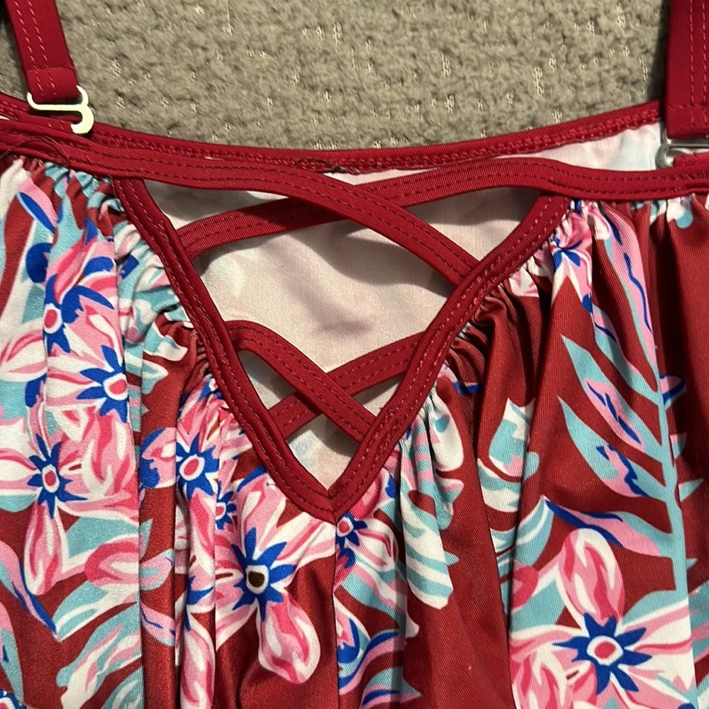 Floral print with one piece swimsuit - Picture 3 of 5